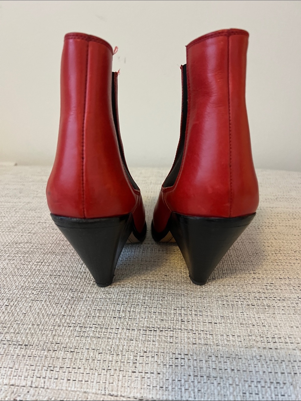 Isabel Marant Red Leather Pointed Toe Ankle Boots with Silver Cap - Picture 4 of 4